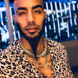 Meet your Posher, Jon maldonado